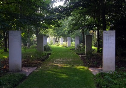 Bayeux is also home to the "Path of Remembrance," a memorial garden created by Reporters Without Borders and the town of Bayeux. A marble panel for each year since 1944 lists the names of war correspondents who were killed that year. It is a moving and unusual memorial.