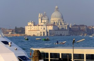 The canals and bays teem with nautical activity. If these were cars and trucks it would seem too busy and crowded, but boats on the water somehow make it all charming.