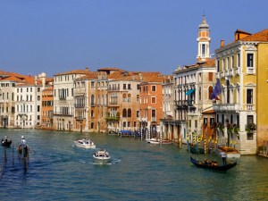 Views of the Grand Canal from the top of the Rialto Bridge are indeed grand.
