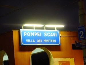 It was dark by the time we caught the last train of the day back to Sorrento. 