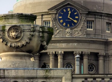 Stately monuments and classical buildings remind us that Dublin is a European city.