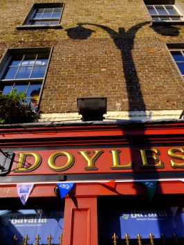 There are hundreds of pubs in Dublin.