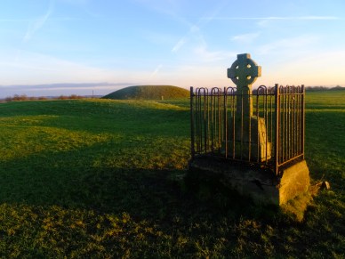 In 1843, Ireland's Great Emancipator and Liberator, Daniel O'Connell hosted a peaceful political demonstration on the Hill of Tara in favour of repeal of the repressive Act of Union. This rally drew over 750,000 people to this spot.